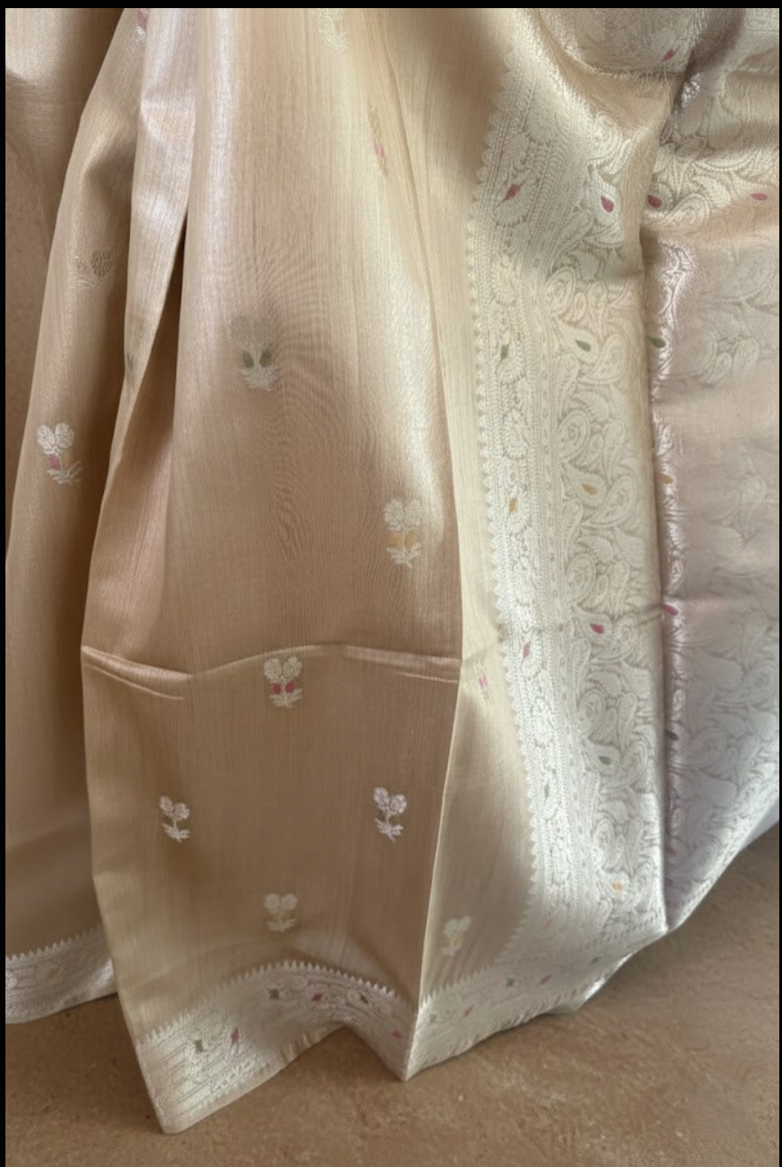 Golden Glaze Tussar Saree